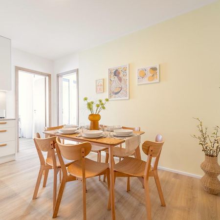 Bright 2Br - 4Th Floor, Balcony, Free Parking By Gravity Prague 아파트 외부 사진