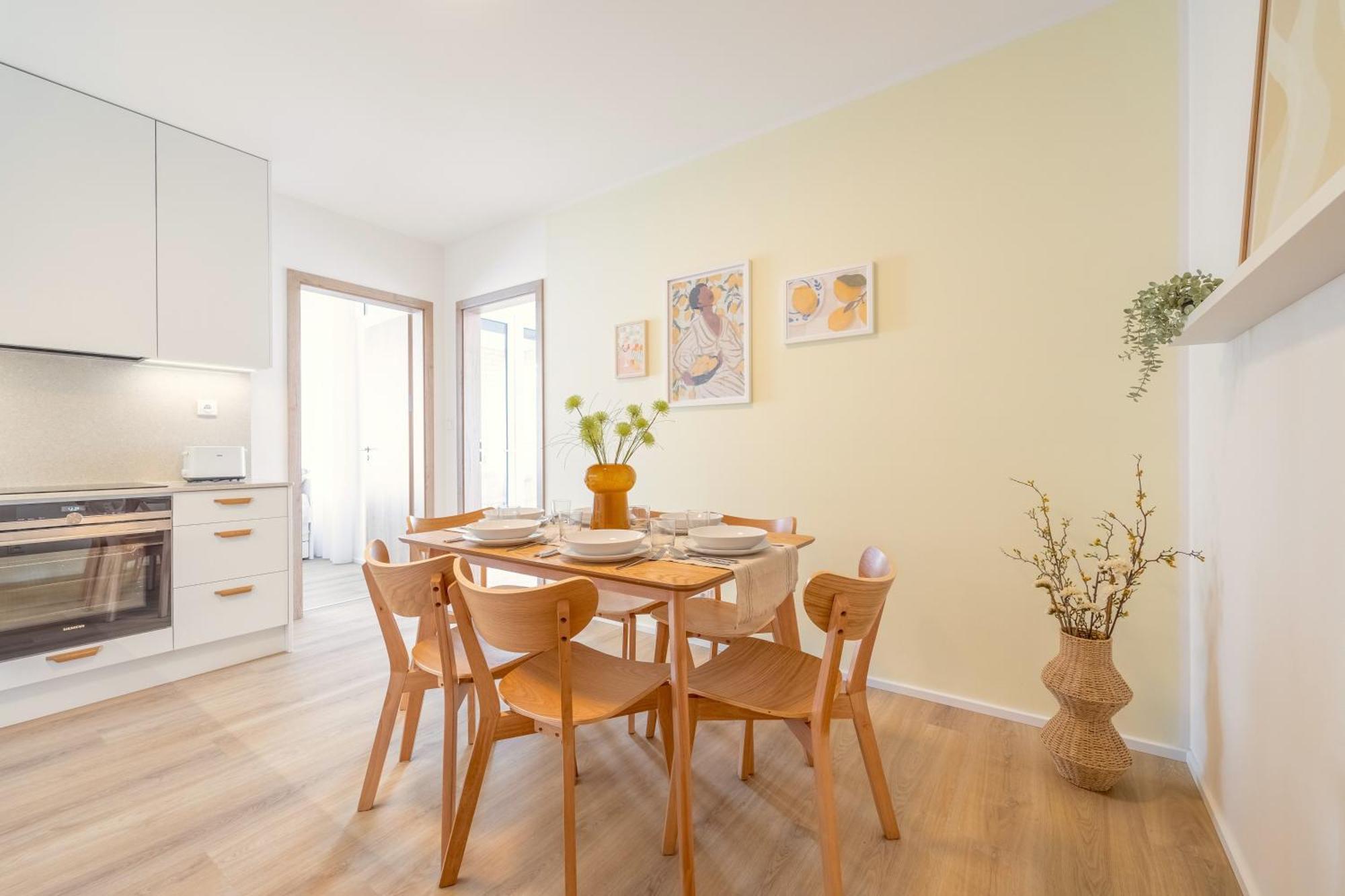 Bright 2Br - 4Th Floor, Balcony, Free Parking By Gravity Prague 아파트 외부 사진